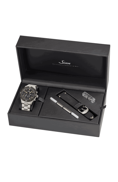 Sinn Fliegerchronograph 156.1 E